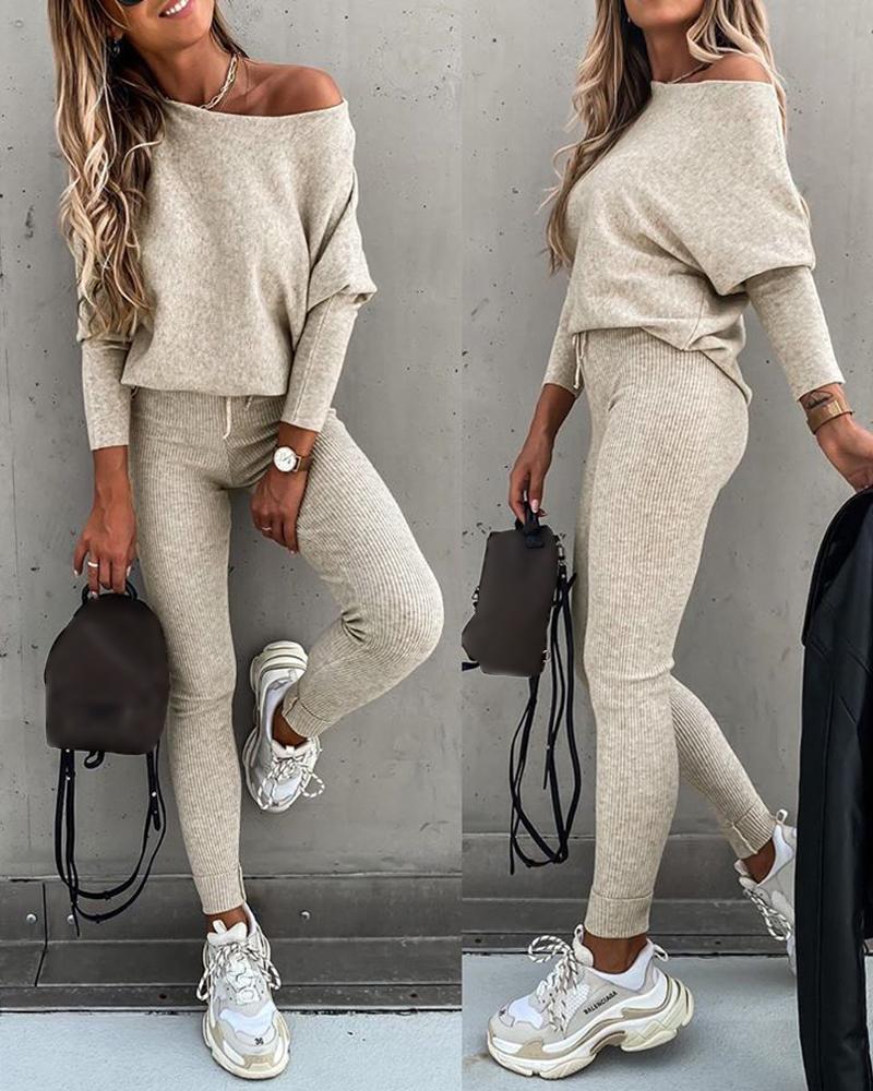 2 Pieces Outfit Skew Neck Long Sleeve Loose Pullover Top and Drawstring High Waist Slim Fit Pants Set