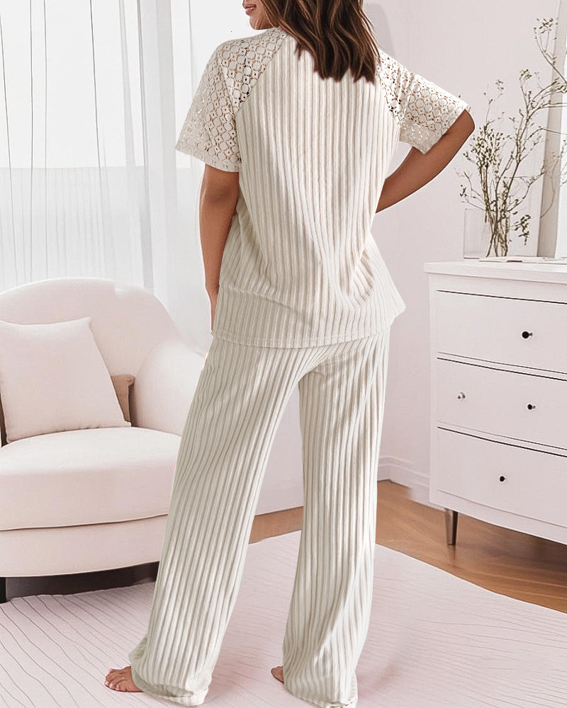 2 Pieces Outfit Round Neck Lace Spliced Short Sleeve Top and Elastic Waist Straight Leg Pants Set Casual Brushed Ribbed Pajamas Set