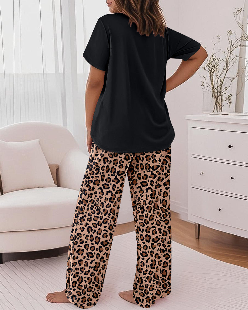 2 Pieces Outfit Lip & Honey Letter Print Short Sleeve Top and Elastic Waist Pants Set Casual Leopard Print Pajamas Set